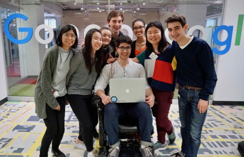 Des étudiants de l’Université McGill ont mis au point, en 30 jours, un fauteuil roulant intelligent.