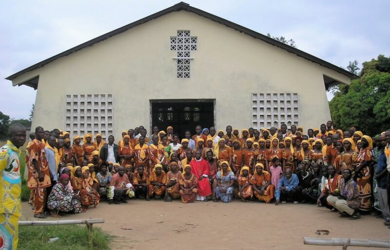 OPPF- Catéchèse en la Paroisse Saint-Matthieu, République du Congo, Afrique