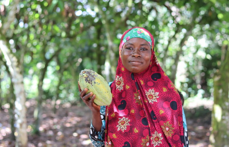 La production de cacao est l'une des principales sources de revenus des familles que nous soutenons en Afrique et en Amérique latine.