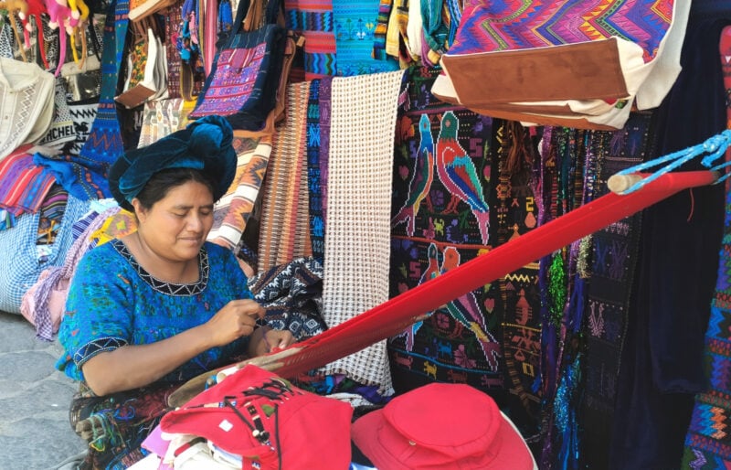 Notre impact avec le projet PRODISOL au Guatemala. Améliorer l'économie des femmes grâce au tourisme durable.